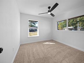 10430 Royal Oaks Drive, Houston TX 77016