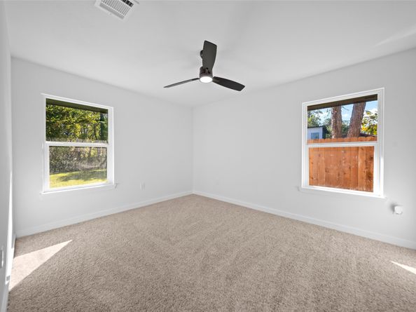 10430 Royal Oaks Drive, Houston TX 77016