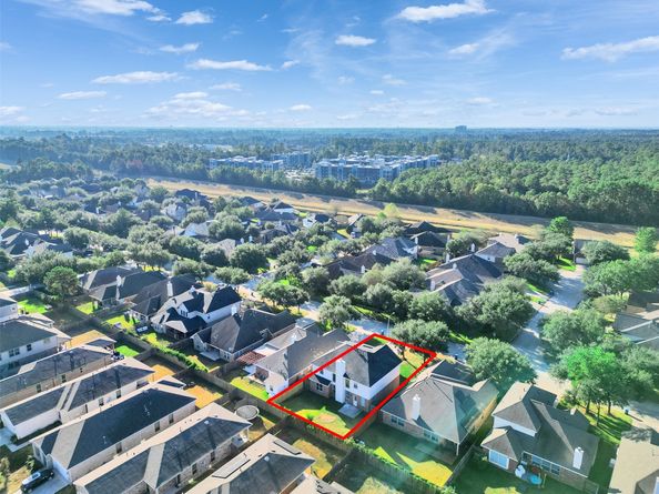 20763 Oakhurst Park Drive, Porter TX 77365