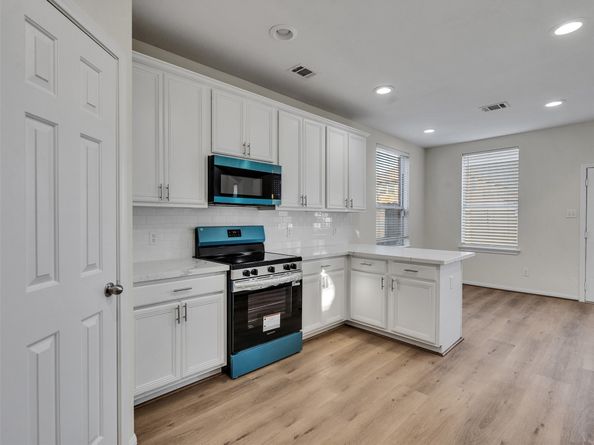 20763 Oakhurst Park Drive, Porter TX 77365