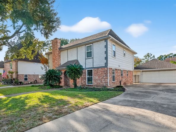 906 Crossfield Drive, Katy TX 77450