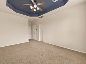 880 Fisher Street, Houston TX 77018