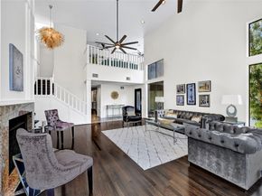 43 Legend Lane, Houston TX 77024