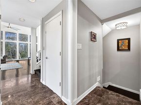 43 Legend Lane, Houston TX 77024