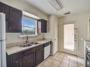 10007 Emerald Creek Drive AD, Houston TX 77070