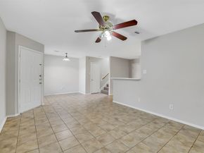 10007 Emerald Creek Drive AD, Houston TX 77070