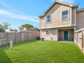 10007 Emerald Creek Drive AD, Houston TX 77070