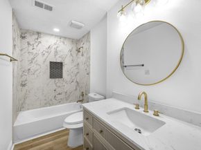 17614 Heritage Bay Drive, Webster TX 77598