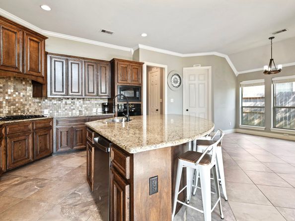 2643 Imperial Grove Lane, Conroe TX 77385