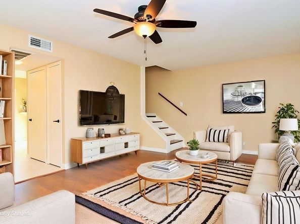 2120 Wilcrest Drive 113, Houston TX 77042