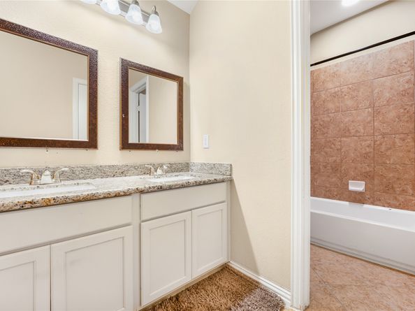 17414 Aldenwilds Lane, Richmond TX 77407