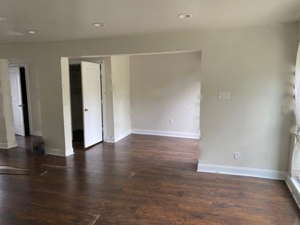 716 Worthshire Street, Houston TX 77008
