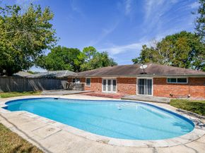 5715 Ettrick Drive, Houston TX 77035