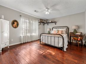 516 Clayton Street, Tomball TX 77375