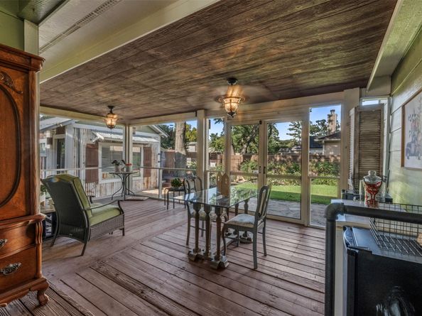 516 Clayton Street, Tomball TX 77375