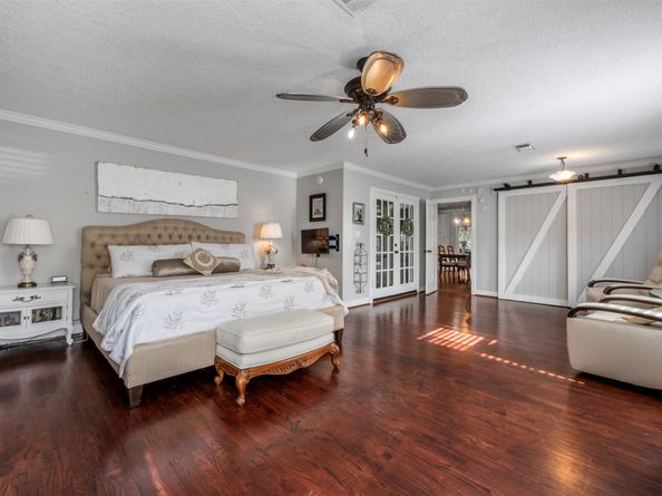 516 Clayton Street, Tomball TX 77375