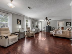 516 Clayton Street, Tomball TX 77375