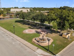 516 Clayton Street, Tomball TX 77375