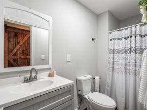 516 Clayton Street, Tomball TX 77375