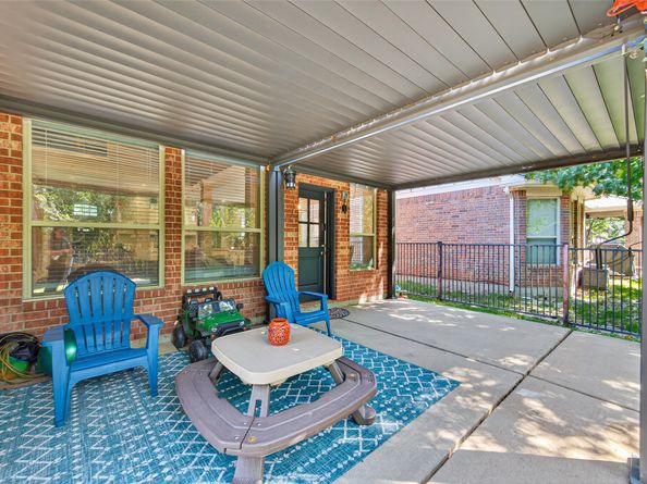 18307 Pin Oak Bend Drive, Cypress TX 77433