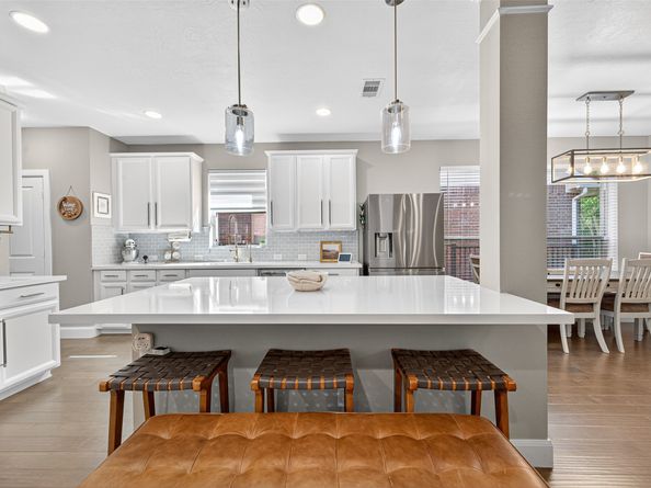 18307 Pin Oak Bend Drive, Cypress TX 77433