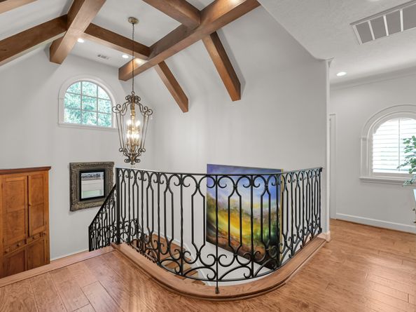 79 N Gary Glen Circle, The Woodlands TX 77382