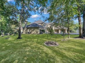 79 N Gary Glen Circle, The Woodlands TX 77382
