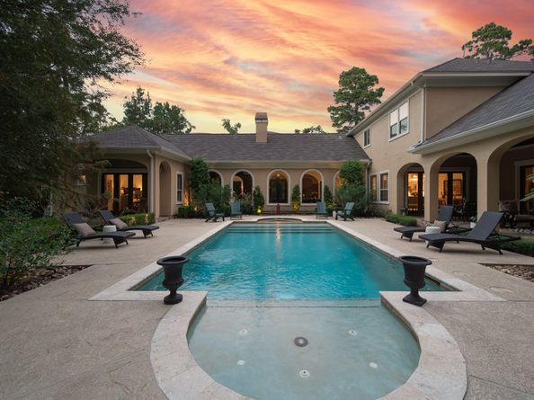 79 N Gary Glen Circle, The Woodlands TX 77382