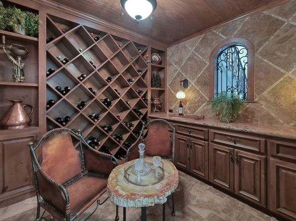 79 N Gary Glen Circle, The Woodlands TX 77382