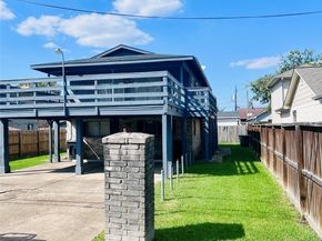 9035 Hollock Street, Houston TX 77075