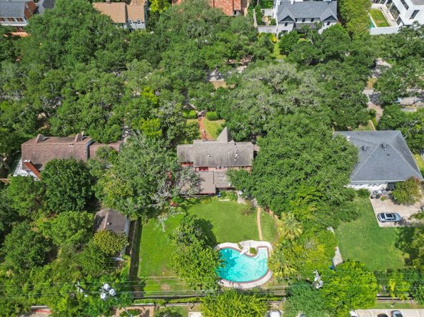 5319 Mandell Street, Houston TX 77005