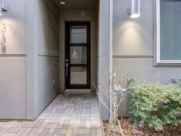 339 Eado Park Circle, Houston TX 77020