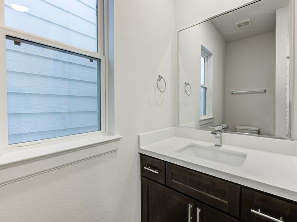 339 Eado Park Circle, Houston TX 77020