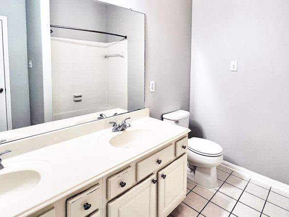318 High Meadows Drive, Sugar Land TX 77479