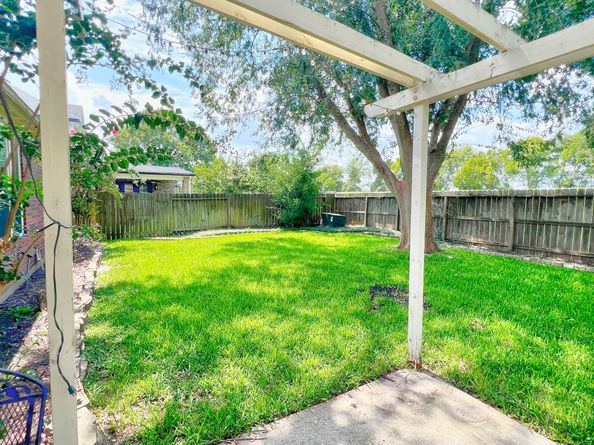 318 High Meadows Drive, Sugar Land TX 77479