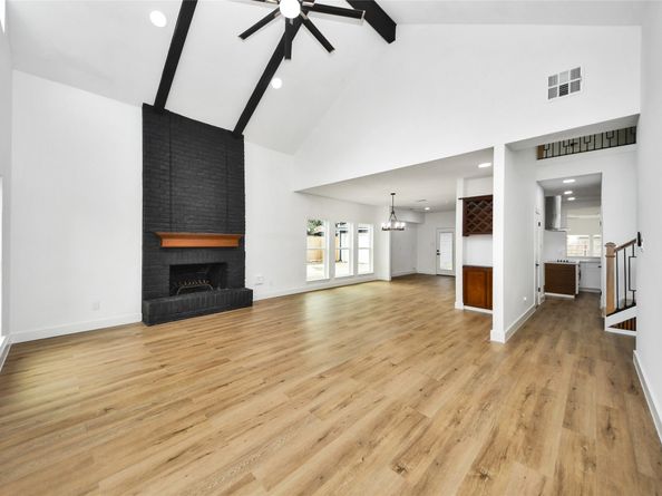 7338 San Ramon Drive, Houston TX 77083