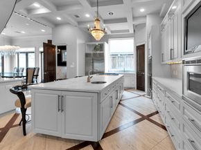 2247 Bartlett Street, Houston TX 77098