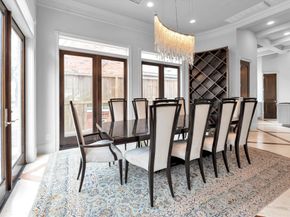 2247 Bartlett Street, Houston TX 77098