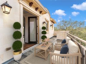 2247 Bartlett Street, Houston TX 77098