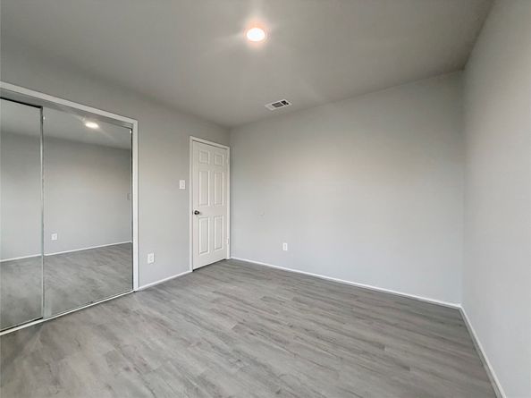 12715 Middlesbrough Lane, Houston TX 77066