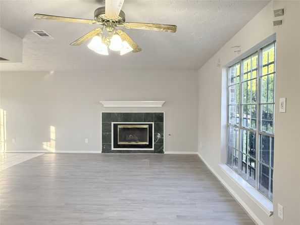 12715 Middlesbrough Lane, Houston TX 77066