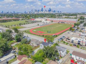 3718 Cleburne Street, Houston TX 77004