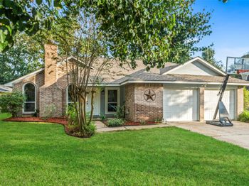 2818 Parkwood Manor Drive