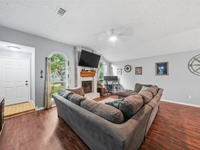 2818 Parkwood Manor Drive, Kingwood TX 77339