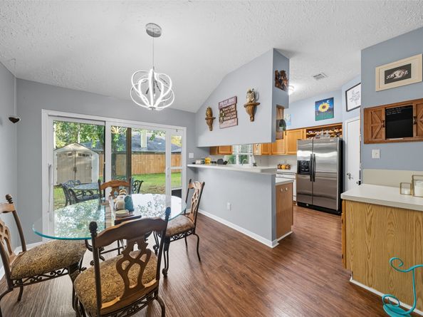 2818 Parkwood Manor Drive, Kingwood TX 77339