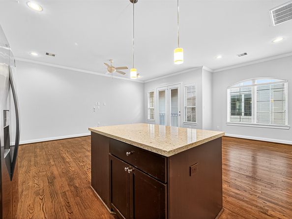8225 Cambridge Street, Houston TX 77054