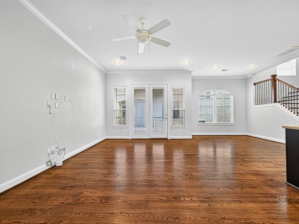 8225 Cambridge Street, Houston TX 77054