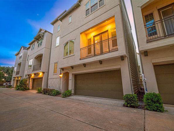 8225 Cambridge Street, Houston TX 77054