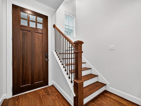 8225 Cambridge Street, Houston TX 77054
