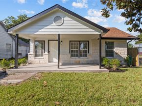 2513 Melbourne Street, Houston TX 77026